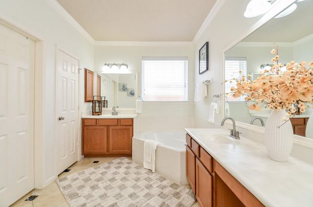 723 Overdell Drive, Sugar Land, TX 77479