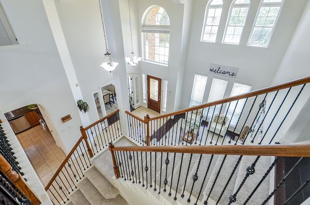 723 Overdell Drive, Sugar Land, TX 77479