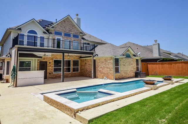 723 Overdell Drive, Sugar Land, TX 77479