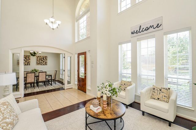 723 Overdell Drive, Sugar Land, TX 77479