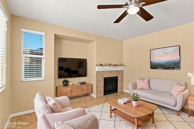 19316 Aspenleaf, Perris, CA 92570