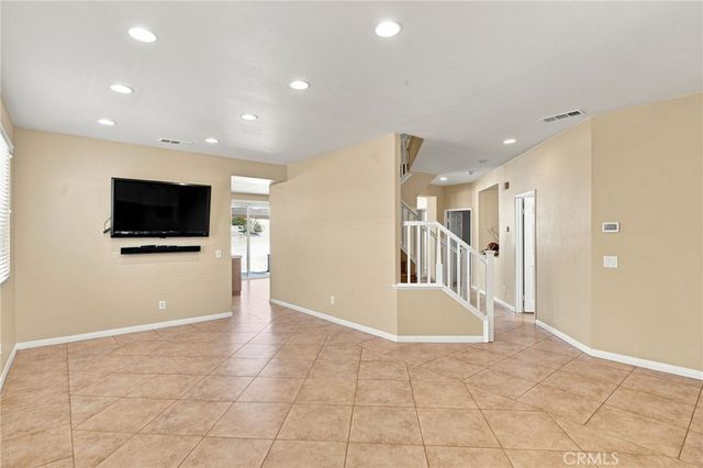 19316 Aspenleaf, Perris, CA 92570