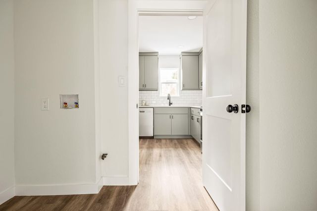 2103 Fordham CV, Austin, TX 78723