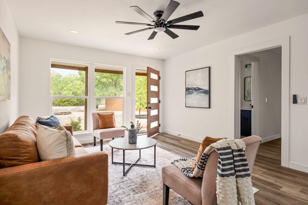 2103 Fordham CV, Austin, TX 78723