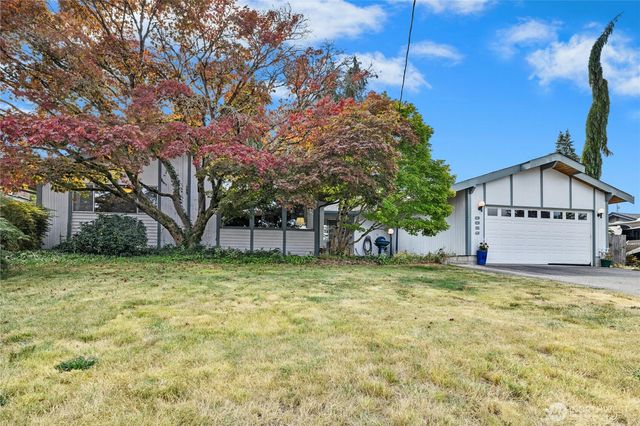 8826 Cascadia Avenue, Everett, WA 98208