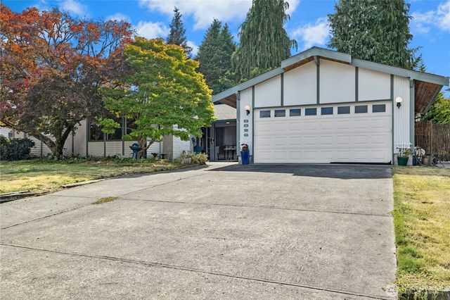 8826 Cascadia Avenue, Everett, WA 98208