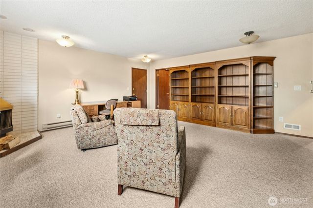 8826 Cascadia Avenue, Everett, WA 98208