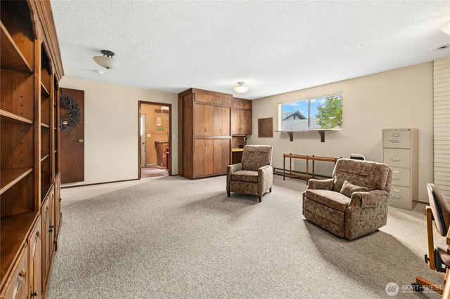 8826 Cascadia Avenue, Everett, WA 98208