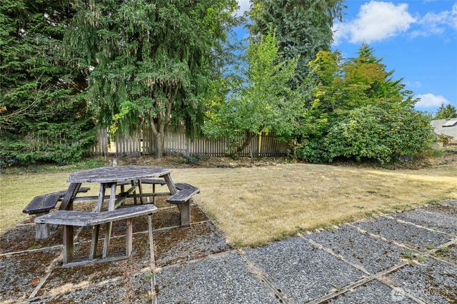 8826 Cascadia Avenue, Everett, WA 98208