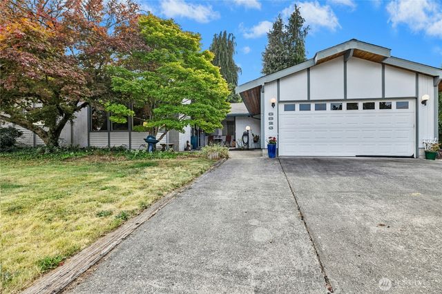 8826 Cascadia Avenue, Everett, WA 98208