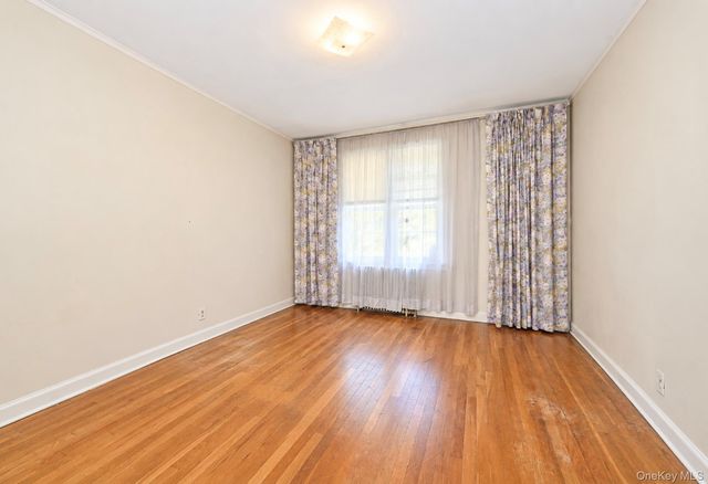 195-15 Station Road, Flushing, NY 11358