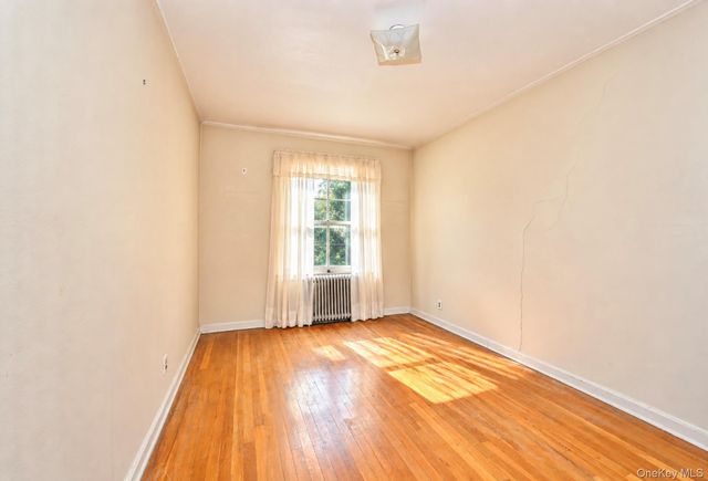 195-15 Station Road, Flushing, NY 11358