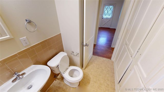 3716 S 29th West Avenue, Tulsa, OK 74107