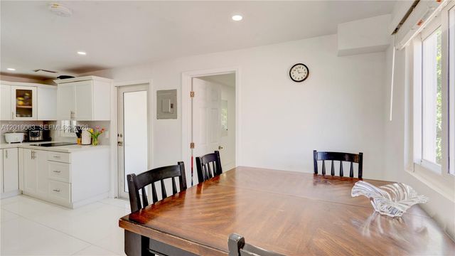 6450 SW 39th Ter, Miami, FL 33155