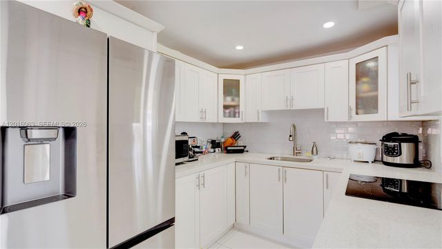 6450 SW 39th Ter, Miami, FL 33155