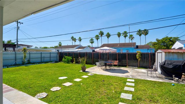 6450 SW 39th Ter, Miami, FL 33155