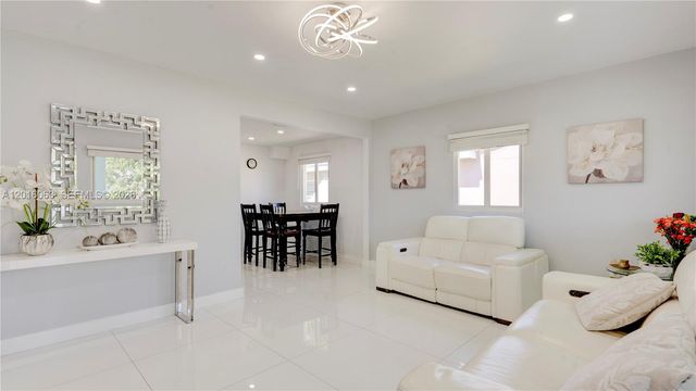 6450 SW 39th Ter, Miami, FL 33155