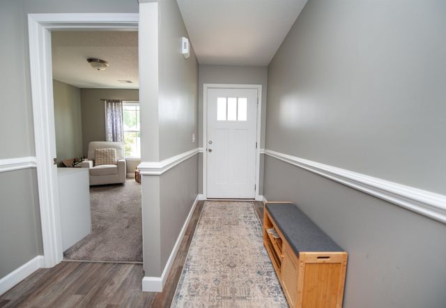 141 Middlebrooke Lane, Wellford, SC 29385