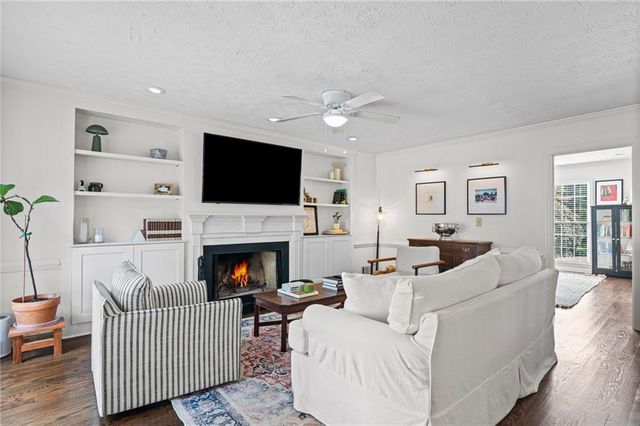 994 Coach House Drive, Tucker, GA 30084