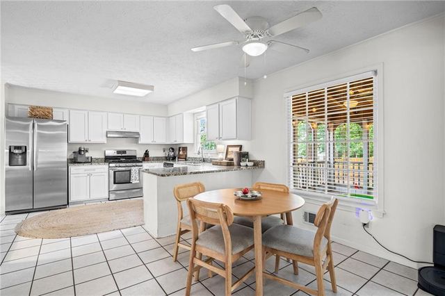 994 Coach House Drive, Tucker, GA 30084
