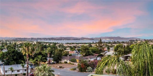 33333 Westlong Street, Lake Elsinore, CA 92530