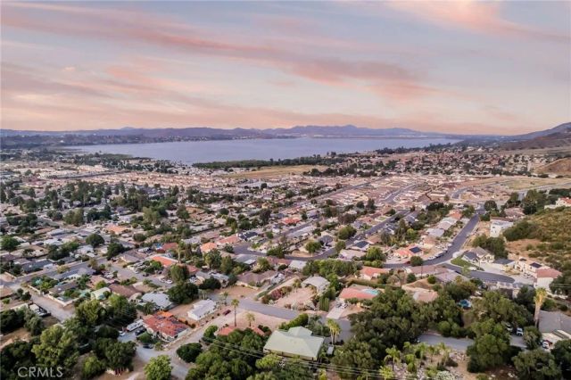 33333 Westlong Street, Lake Elsinore, CA 92530