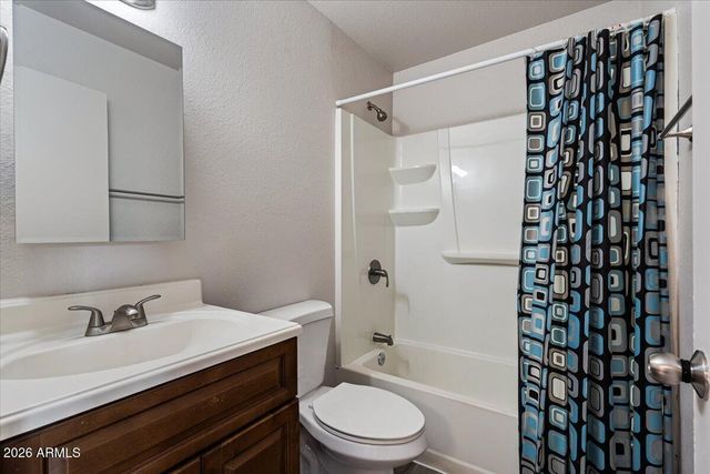 1346 E MOUNTAIN VIEW Road 102, Phoenix, AZ 85020