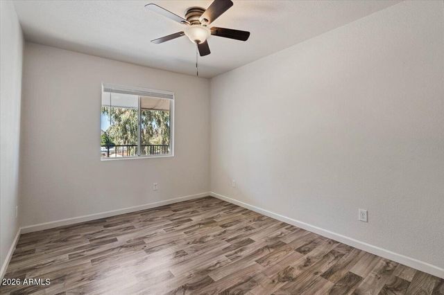1346 E MOUNTAIN VIEW Road 102, Phoenix, AZ 85020