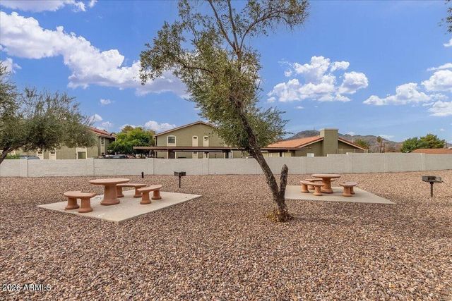 1346 E MOUNTAIN VIEW Road 102, Phoenix, AZ 85020