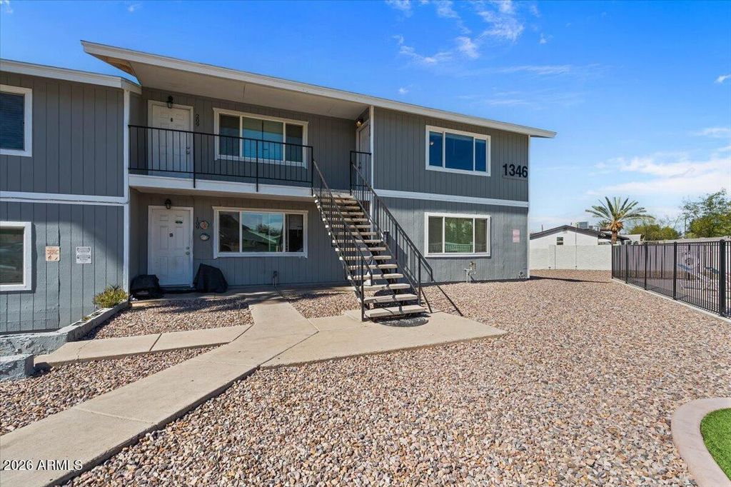 1346 E MOUNTAIN VIEW Road 102, Phoenix, AZ 85020