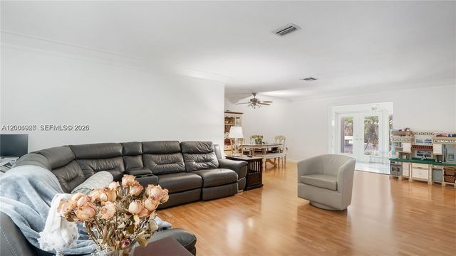 4020 SW 2nd Street, Plantation, FL 33317