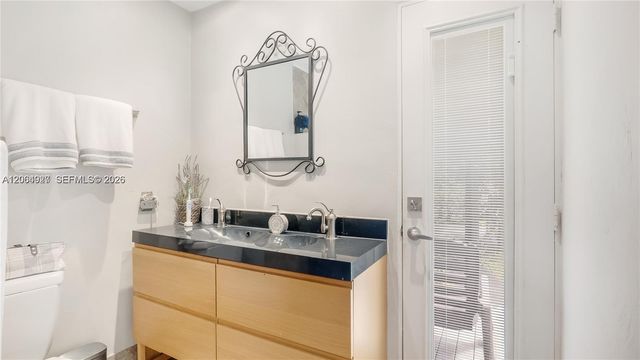 4020 SW 2nd Street, Plantation, FL 33317