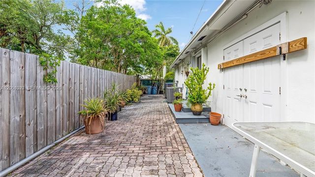 4020 SW 2nd Street, Plantation, FL 33317