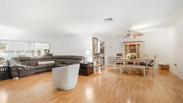 4020 SW 2nd Street, Plantation, FL 33317