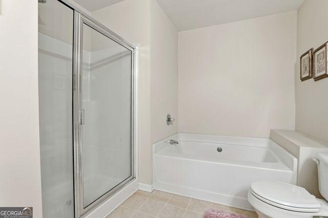 41 Newnan Lakes Drive, Newnan, GA 30263