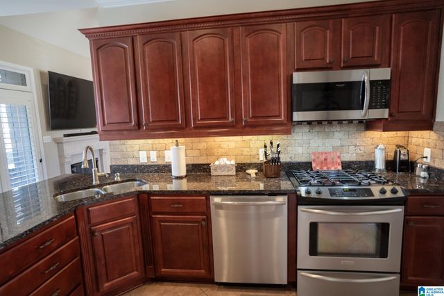 7675 GARDENWOOD CIRCLE, Mccalla, AL 35111