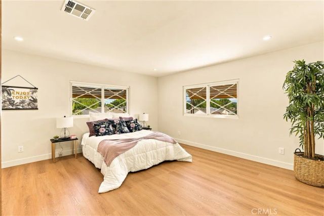2232 N Valley Street, Burbank, CA 91505
