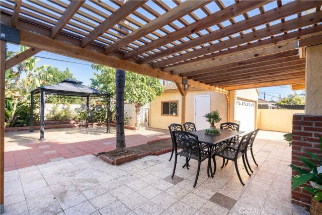 2232 N Valley Street, Burbank, CA 91505