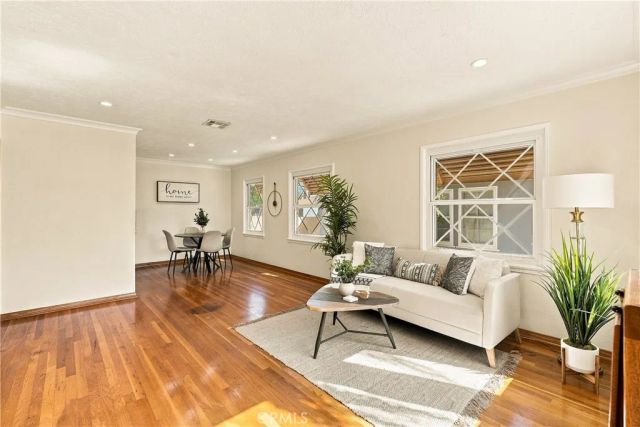 2232 N Valley Street, Burbank, CA 91505