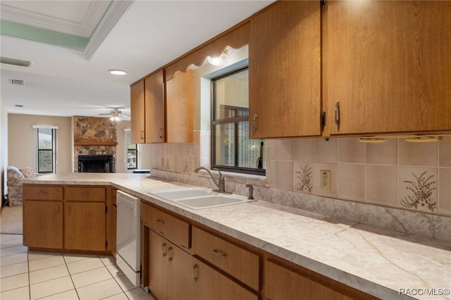 5686 S Eaton Terrace, Inverness, FL 34452