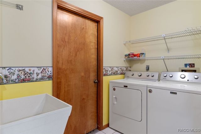 5686 S Eaton Terrace, Inverness, FL 34452