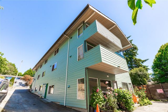 12741 NE 35th Avenue NE, Seattle, WA 98125