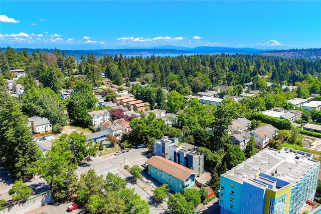 12741 NE 35th Avenue NE, Seattle, WA 98125