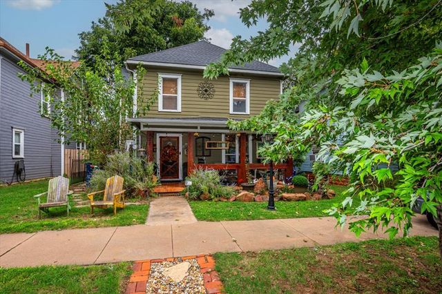 322 E Warner Avenue, Guthrie, OK 73044