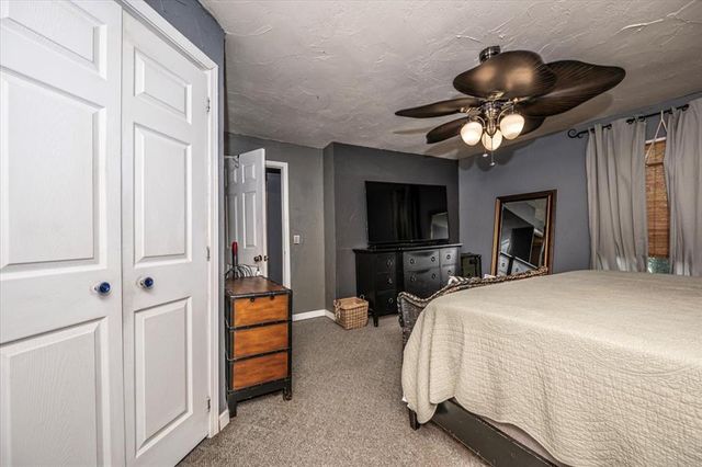 322 E Warner Avenue, Guthrie, OK 73044