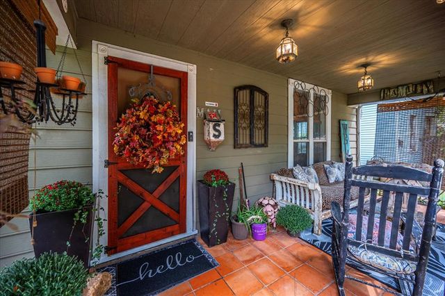 322 E Warner Avenue, Guthrie, OK 73044