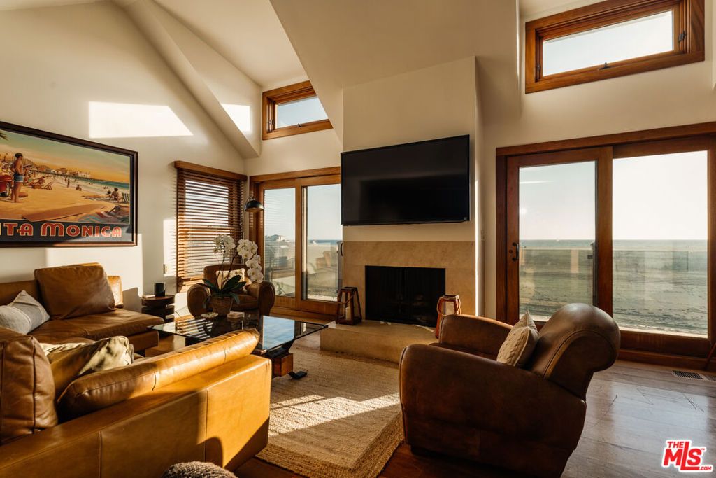 1366 Palisades Beach Road, Santa Monica, CA 90401 — photo 2