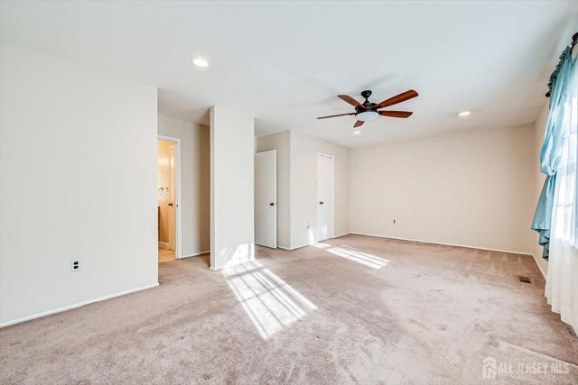 1224 Thomas Avenue, North Brunswick, NJ 08902