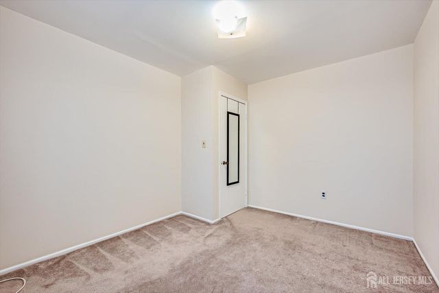 1224 Thomas Avenue, North Brunswick, NJ 08902