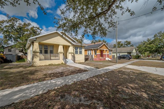 7402 N CENTRAL AVENUE, Tampa, FL 33604